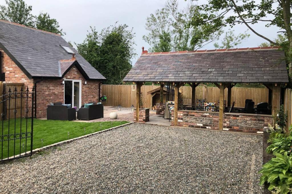 Dove Nest Cottage Blackpool Литам-Сент-Эннс Экстерьер фото